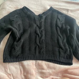 black v neck thick sweater
